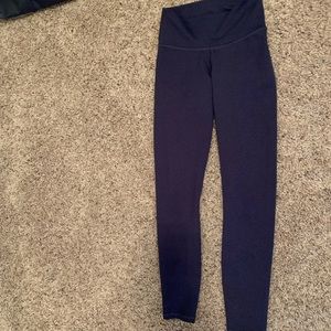 Fabletics Powerhold High Rise 7/8 Leggings